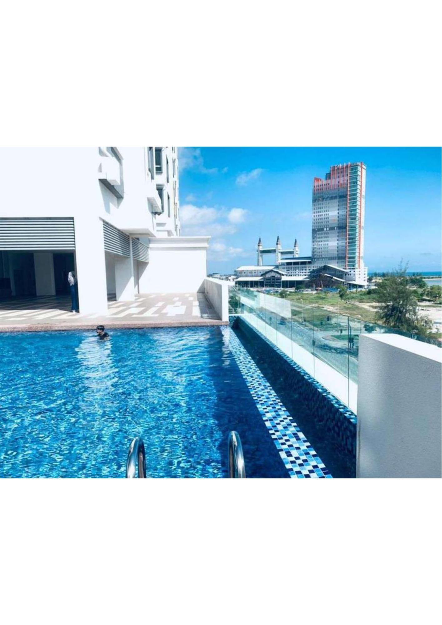 D'Ciella Homes- Sea View, Drawbridge & Ktcc Mall クアラ・トレンガヌ エクステリア 写真